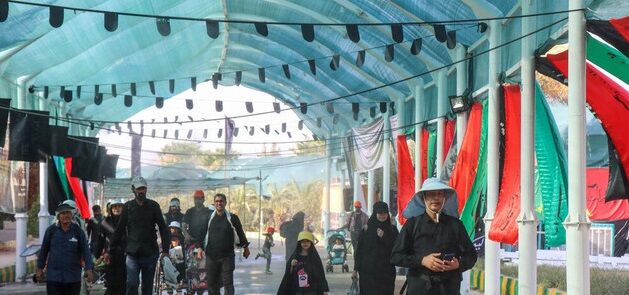 ثبت بیش از ۳۱ هزار تردد از مرز خسروی در روز گذشته/ ادامه موج بازگشت تا فردا ثبت بیش از ۳۱ هزار تردد از مرز خسروی در روز گذشته/ ادامه موج بازگشت تا فردا