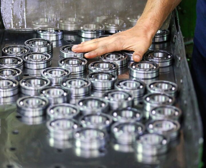 ۱۸۵ واحد راکد صنعتی و معدنی در ساوه به چرخه تولید بازگشت ۱۸۵ واحد راکد صنعتی و معدنی در ساوه به چرخه تولید بازگشت