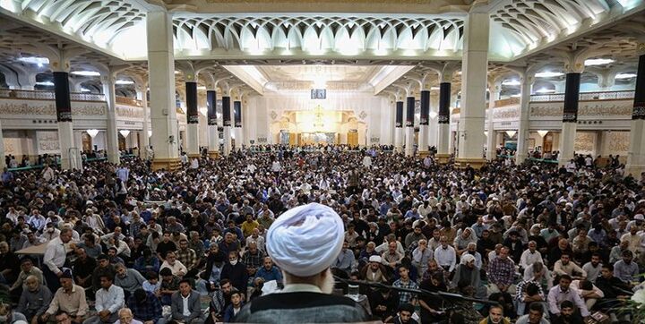 برنامههای سوگواری حرم حضرت معصومه(س) در روزهای پایانی ماه صفر برنامههای سوگواری حرم حضرت معصومه(س) در روزهای پایانی ماه صفر