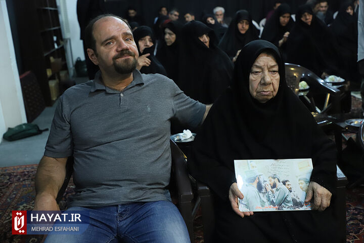 دیدار مردمی رئیس بنیاد شهید و امور ایثارگران با خانواده های شهدا