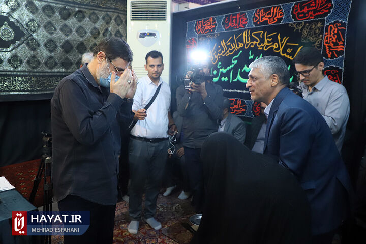 دیدار مردمی رئیس بنیاد شهید و امور ایثارگران با خانواده های شهدا