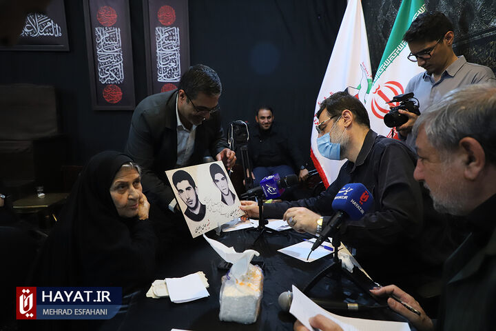 دیدار مردمی رئیس بنیاد شهید و امور ایثارگران با خانواده های شهدا