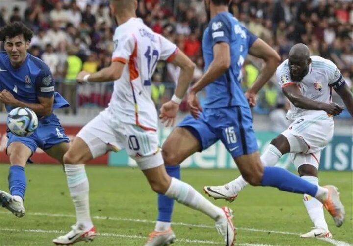 پیروزی حداقلی بلژیک در خانه آذربایجان پیروزی حداقلی بلژیک در خانه آذربایجان