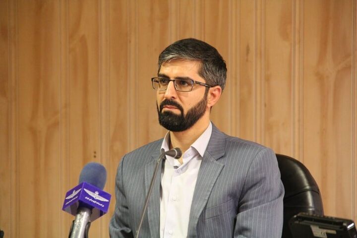 استفاده از اتوبوسهای ۱۲متری در خطوط پر مسافر استفاده از اتوبوسهای ۱۲متری در خطوط پر مسافر