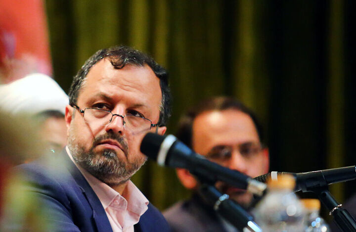 وزیر اقتصاد: در یکی از پررونقترین دورههای همکاری با چین قرار داریم وزیر اقتصاد: در یکی از پررونقترین دورههای همکاری با چین قرار داریم