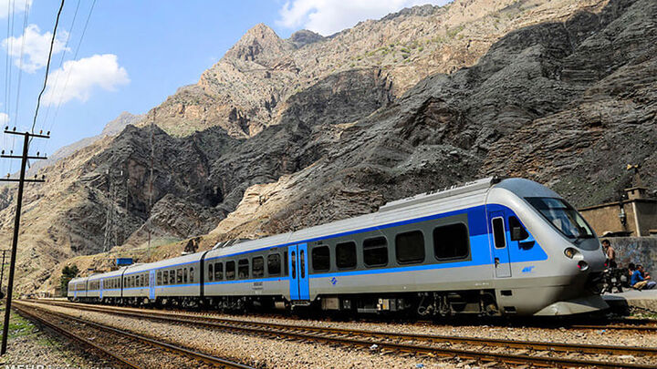 پیش فروش بلیط قطار ویژه تیر ۱۴۰۳ پیش فروش بلیط قطار ویژه تیر ۱۴۰۳