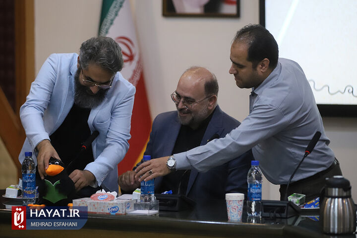 آیین رونمایی از پوستر بیست و پنجمین جشنواره بین المللی قصه گویی