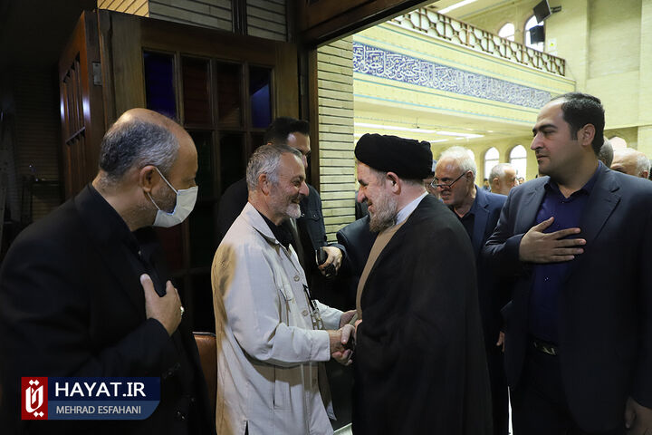مراسم ترحیم والده مسعود زریبافان