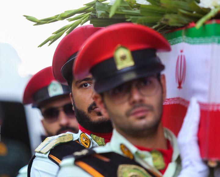 پیکر ۲۳شهید دوران دفاع مقدس از مرز کیله سردشت وارد میهن اسلامی شد پیکر ۲۳شهید دوران دفاع مقدس از مرز کیله سردشت وارد میهن اسلامی شد