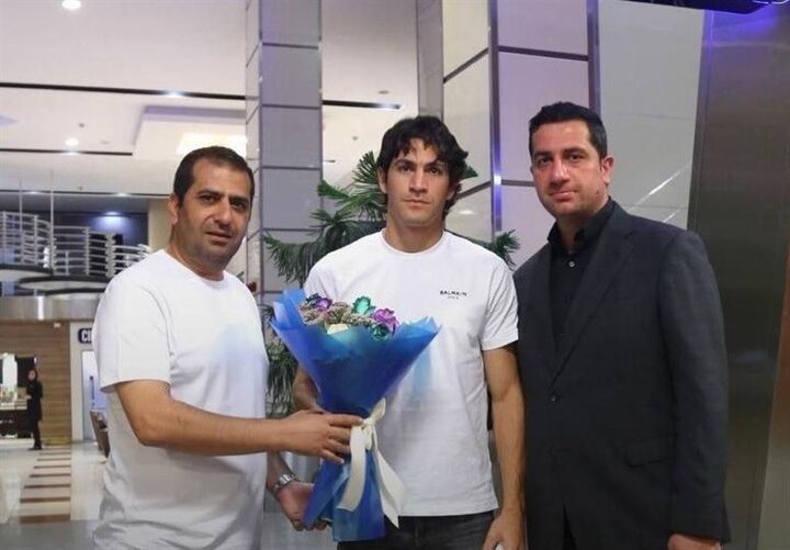 مهاجم آرژانتینی استقلال وارد تهران شد مهاجم آرژانتینی استقلال وارد تهران شد