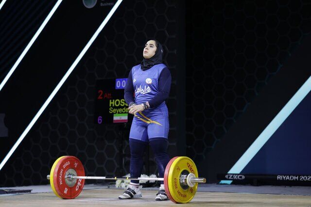 پانزدهمی الهام حسینی در وزنه‌برداری قهرمانی جهان