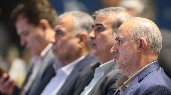 قانون سقف بودجه شکست نخورده است قانون سقف بودجه شکست نخورده است