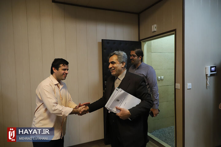 حضور معاون سلامت و توانمند سازی اجتماعی بنیاد شهید در پایگاه خبری حیات