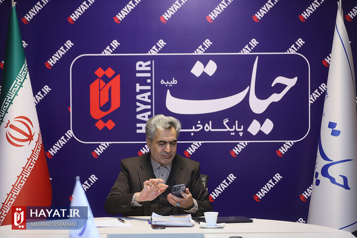 حضور معاون سلامت و توانمند سازی اجتماعی بنیاد شهید در پایگاه خبری حیات