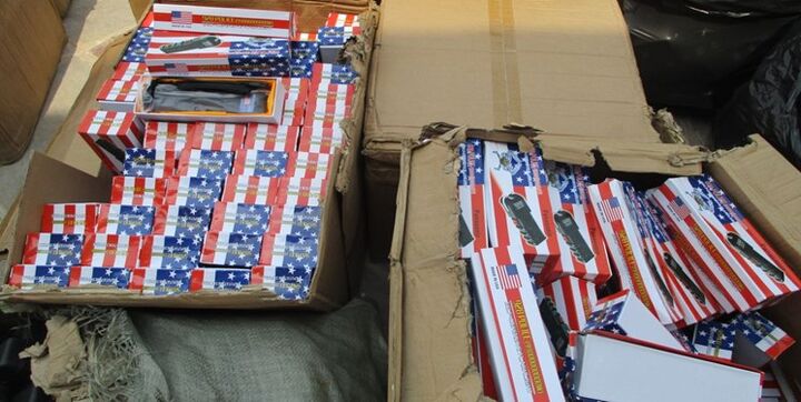 کشف محموله بزرگ سلاحهای آمریکایی در مرزهای آبی جنوب کشور کشف محموله بزرگ سلاحهای آمریکایی در مرزهای آبی جنوب کشور