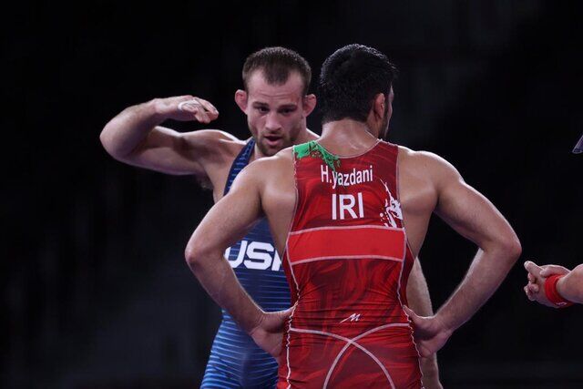 حسن یزدانی ضربه فنی شد/ دیوید تیلور همچنان جادو میکند حسن یزدانی ضربه فنی شد/ دیوید تیلور همچنان جادو میکند