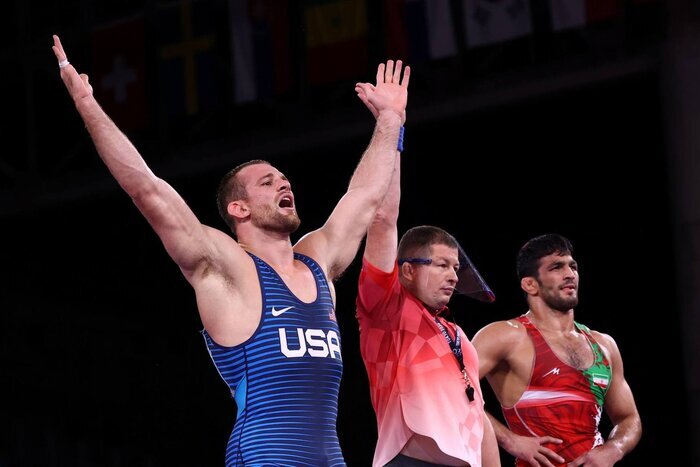 یزدانی - تیلور: راند ششم نبرد غولها