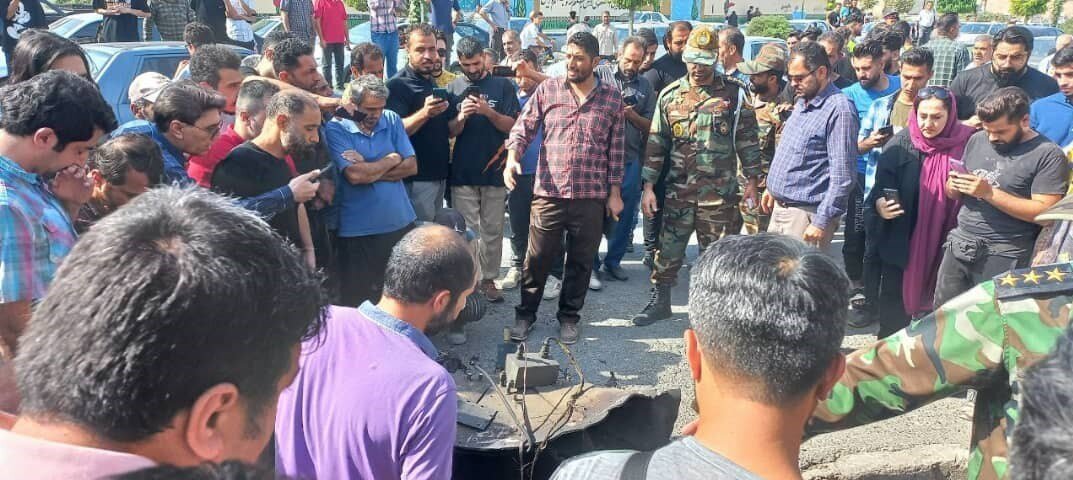 اخبار لحظه به لحظه/ شنیده شدن صدای مهیب در بلوار استاندارد گرگان/سقوط چند شیء‌ناشناس +تصاویر