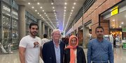 سرمربی آمریکایی هاکی بانوان وارد تهران شد