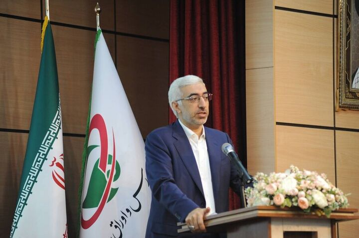 رئیس سازمان بورس: خبرنگاران بورسی، یکی از اضلاع اصلی توسعه و بلوغ بازار سرمایه هستند رئیس سازمان بورس: خبرنگاران بورسی، یکی از اضلاع اصلی توسعه و بلوغ بازار سرمایه هستند