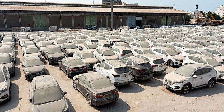 خودروهای ضبط شده سازمان اموال تملیکی تهران فروخته میشوند خودروهای ضبط شده سازمان اموال تملیکی تهران فروخته میشوند