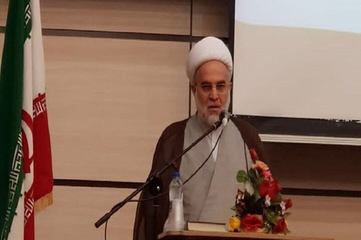 الگو گرفتن از رفتار و گفتار صادقانه شهدا در جامعه تقویت شود الگو گرفتن از رفتار و گفتار صادقانه شهدا در جامعه تقویت شود