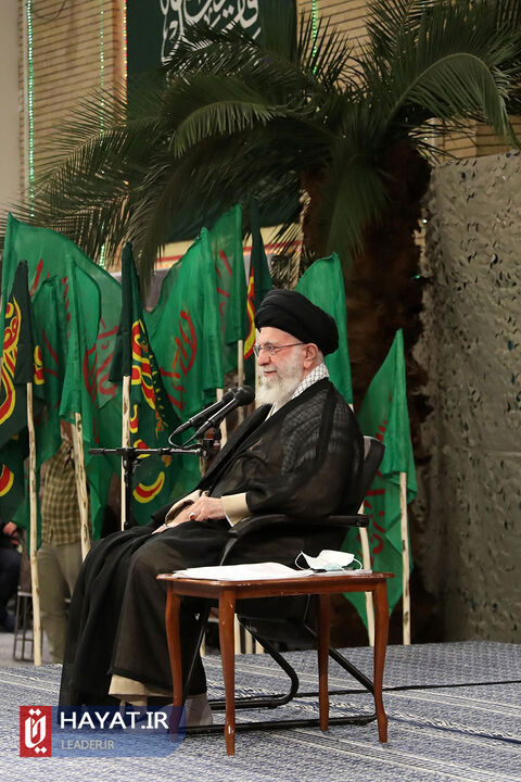 دیدار رهبر انقلاب با پیشکسوتان و فعالان دفاع مقدس و مقاومت