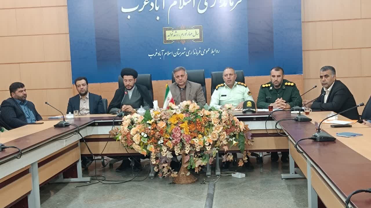 دفاع مقدس صحنه ارزشها و اعتقادات دینی بود