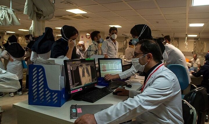 ضوابط جدید پوشش دانشجویان علوم پزشکی؛ از ممنوعیت کاشت ناخن و مژه مصنوعی تا عدم استفاده از کراوات و پاپیون ضوابط جدید پوشش دانشجویان علوم پزشکی؛ از ممنوعیت کاشت ناخن و مژه مصنوعی تا عدم استفاده از کراوات و پاپیون