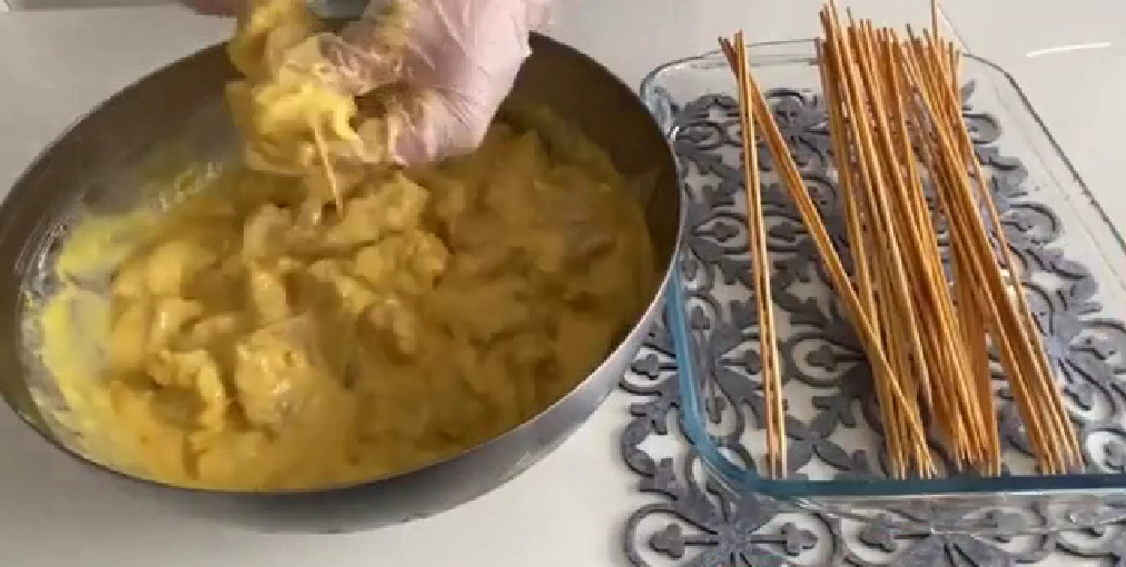 طرز تهیه جوجه کباب در فر، بدون نیاز به آتش و ذغال + فیلم