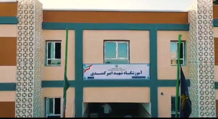 رئیس جمهور مدارس جدید شهرستان بهارستان را افتتاح کرد رئیس جمهور مدارس جدید شهرستان بهارستان را افتتاح کرد