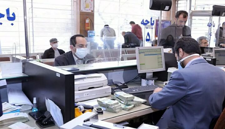 بیشترین سود به سپردهگذاران بانکی رسید بیشترین سود به سپردهگذاران بانکی رسید