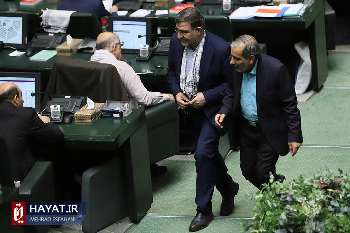 لازم الاجرا شدن تصمیمات بانک مرکزی برای مدیریت بازار ارز و طلا لازم الاجرا شدن تصمیمات بانک مرکزی برای مدیریت بازار ارز و طلا