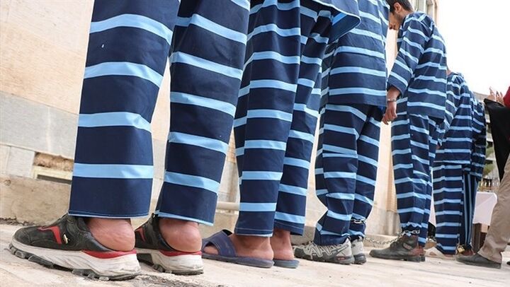 جزئیات دستگیری اعضای شبکه تروریستی/ بازداشت ۲۸ مرتبط دیگر/ کارشناس شیمی داعشی که بمب میساخت جزئیات دستگیری اعضای شبکه تروریستی/ بازداشت ۲۸ مرتبط دیگر/ کارشناس شیمی داعشی که بمب میساخت