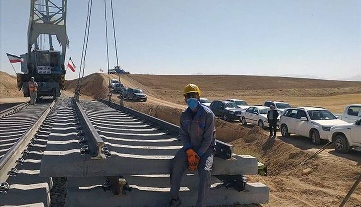 تا ۱۸ ماه دیگر خط آهن به ایران متصل میشود تا ۱۸ ماه دیگر خط آهن به ایران متصل میشود