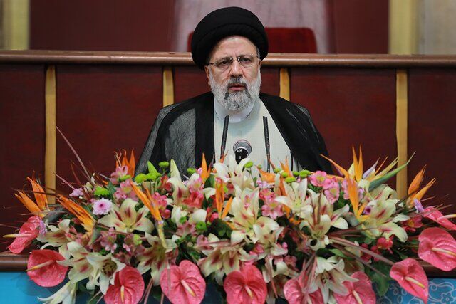 موفقیت در سیاست خارجی حاصل عمل به رهنمودهای رهبری است موفقیت در سیاست خارجی حاصل عمل به رهنمودهای رهبری است