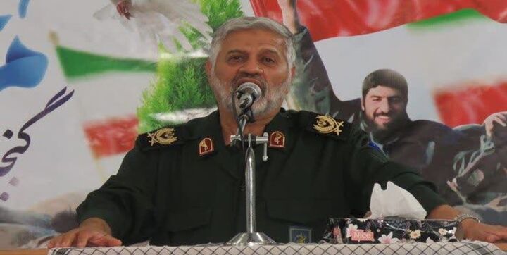 در جنگ مظلومانه ولی با اقتدار جنگیدیم و پیروز شدیم در جنگ مظلومانه ولی با اقتدار جنگیدیم و پیروز شدیم