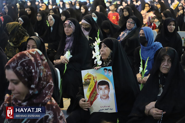 مراسم غبار روبی گلزار شهدای تهران با حضور رئیس بنیاد شهید و امور ایثارگران