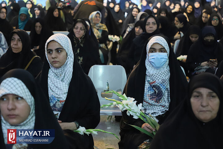 مراسم غبار روبی گلزار شهدای تهران با حضور رئیس بنیاد شهید و امور ایثارگران