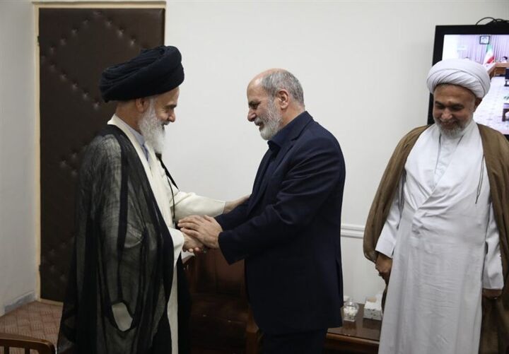 حضور دبیر شورای عالی امنیت ملی در جمع اعضای جامعه مدرسین حوزه علمیه قم+عکس حضور دبیر شورای عالی امنیت ملی در جمع اعضای جامعه مدرسین حوزه علمیه قم+عکس