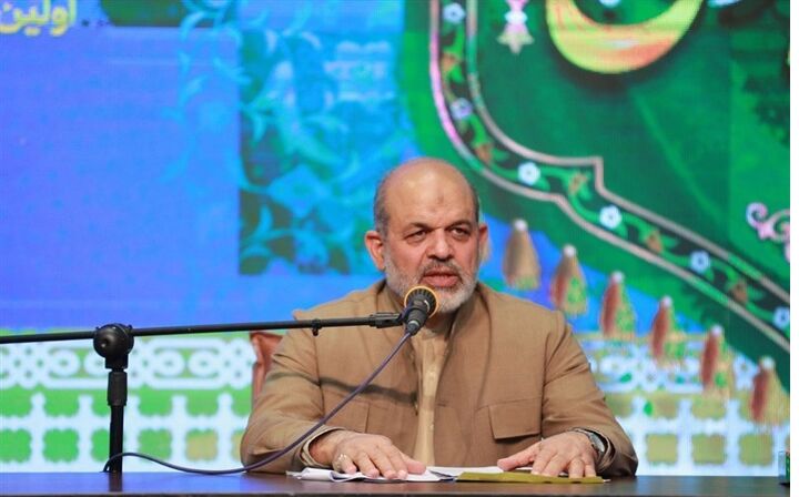 پاسخ وزیر کشور به ادعای ناامیدی مردم از انتخابات/ همه طیفها در پیشثبتنام مجلس شرکت کردند پاسخ وزیر کشور به ادعای ناامیدی مردم از انتخابات/ همه طیفها در پیشثبتنام مجلس شرکت کردند