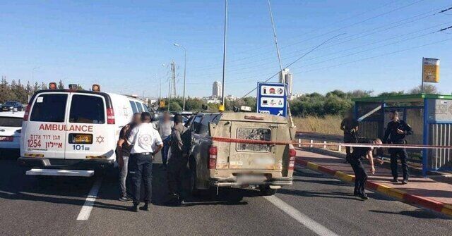 زخمی شدن دو شهرکنشین صهیونیست در قدس اشغالی زخمی شدن دو شهرکنشین صهیونیست در قدس اشغالی