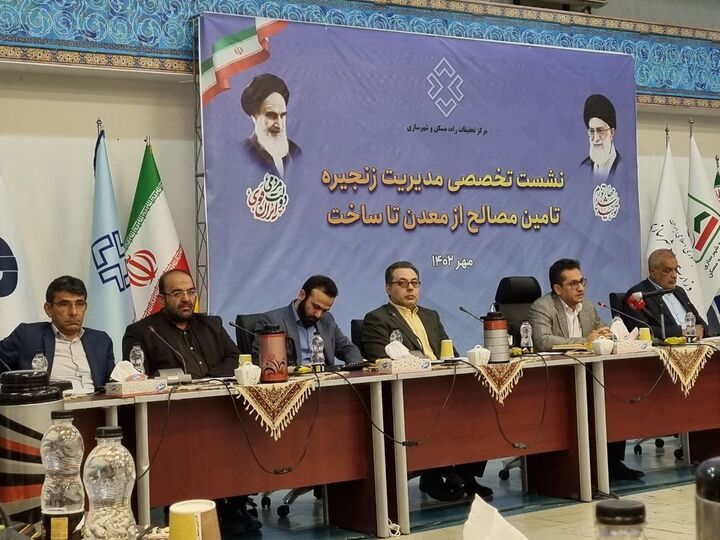 باید سیمان و فولاد از بورس کالا خارج شود باید سیمان و فولاد از بورس کالا خارج شود