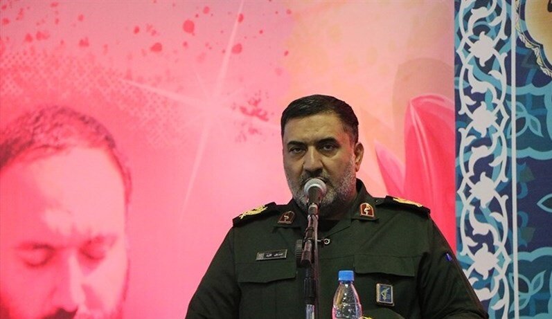 پدر شهید هاشمی: مزدوران وطنفروش خائن پسرم را به شهادت رساندند/ هیچ مشکلی با برادران اهل سنت نداریم+تصاویر