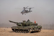 تانک اسرائیلی به نیروهای مصری حمله کرد
