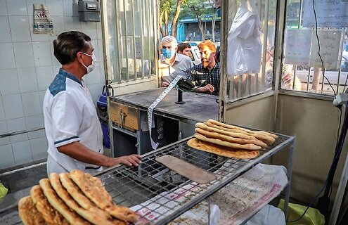 حرکت تحسین‌ برانگیزِ یک نانوایی در تهران + عکس