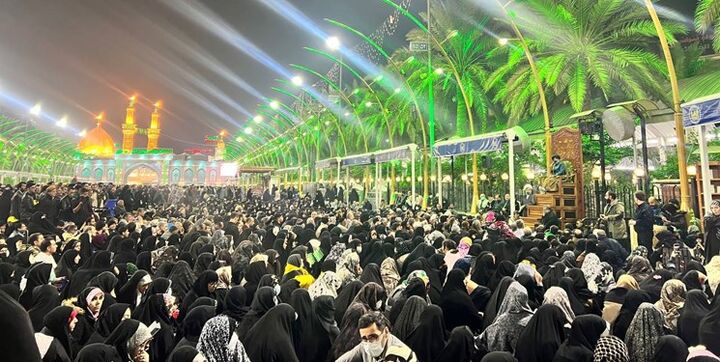 برگزاری جشن میلاد پیامبر(ص) در کربلا توسط زائران ایرانی 