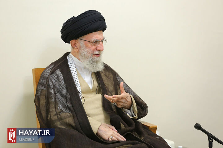 دیدار رهبر انقلاب با دستاندرکاران همایش بزرگداشت مرحوم آیتالله ناصری