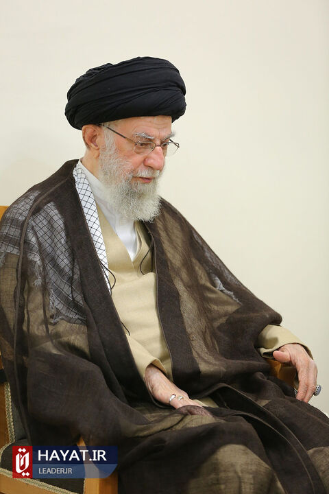 دیدار رهبر انقلاب با دستاندرکاران همایش بزرگداشت مرحوم آیتالله ناصری