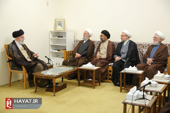 دیدار رهبر انقلاب با دستاندرکاران همایش بزرگداشت مرحوم آیتالله ناصری